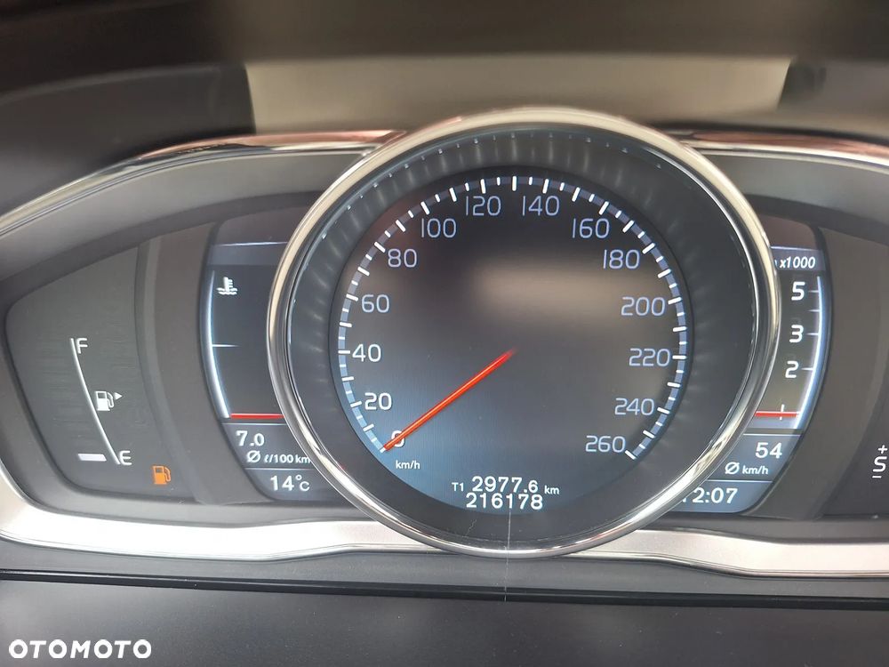 Volvo XC 60 D4 Geartronic Summum - 38
