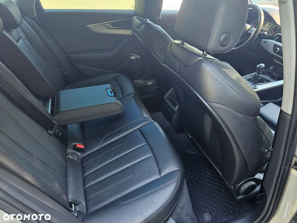 Audi A4 Avant 40 TFSI design - 22