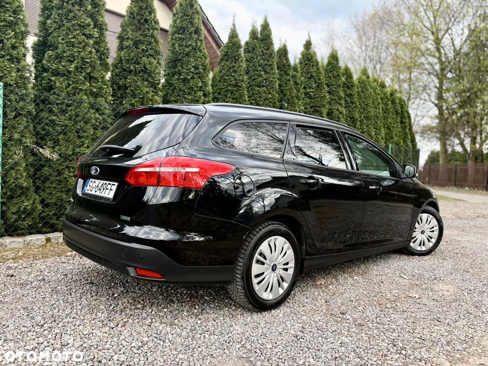 Ford Focus 1.0 EcoBoost Gold X (Edition) - 4