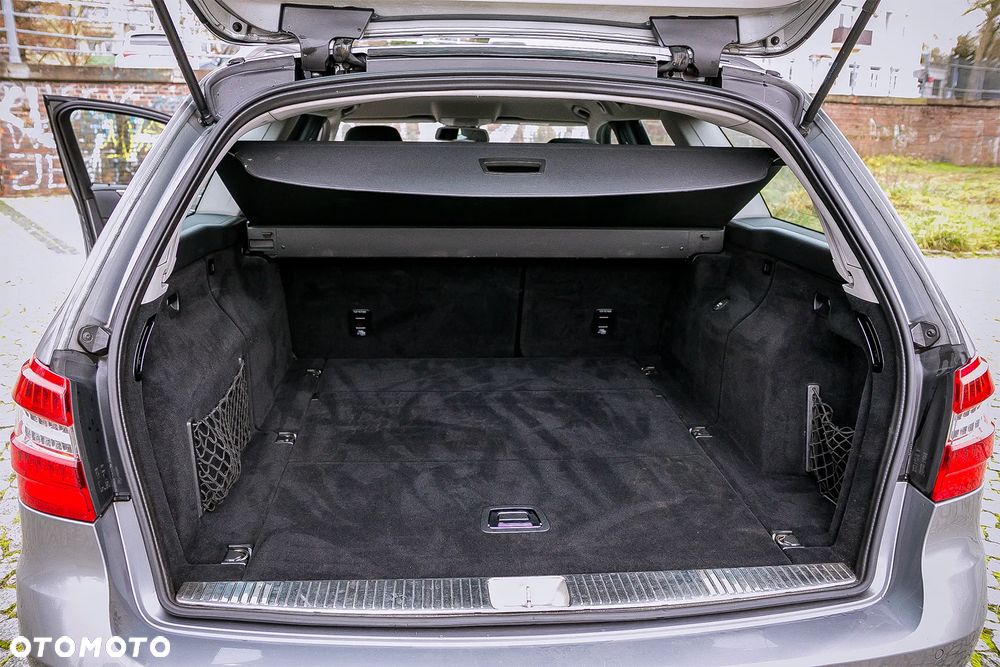 Mercedes-Benz Klasa E 250 CDI BlueEff - 17
