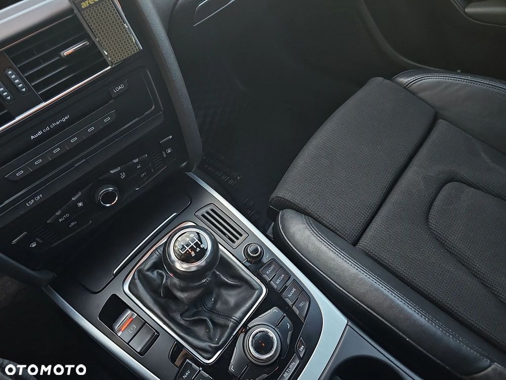 Audi A4 Avant 2.0 TFSI Quattro - 27