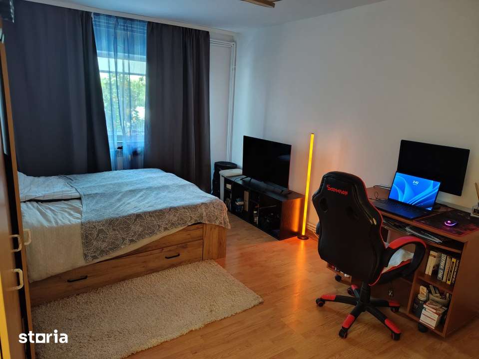 Apartament 3 camere decomandat, Piata CIpariu, Bulevardul Nicolae Titu — fotografia 1