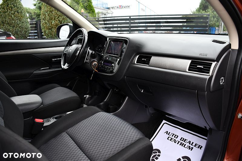Mitsubishi Outlander 2.0 2WD CVT Diamant Edition+ - 6
