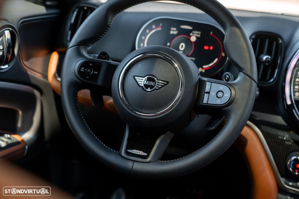 MINI Countryman John Cooper Works Plus ALL4 Auto Desportiva - 29