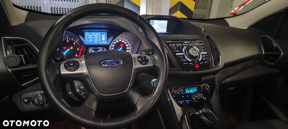 Ford Kuga 2.0 TDCi 2x4 Individual - 5