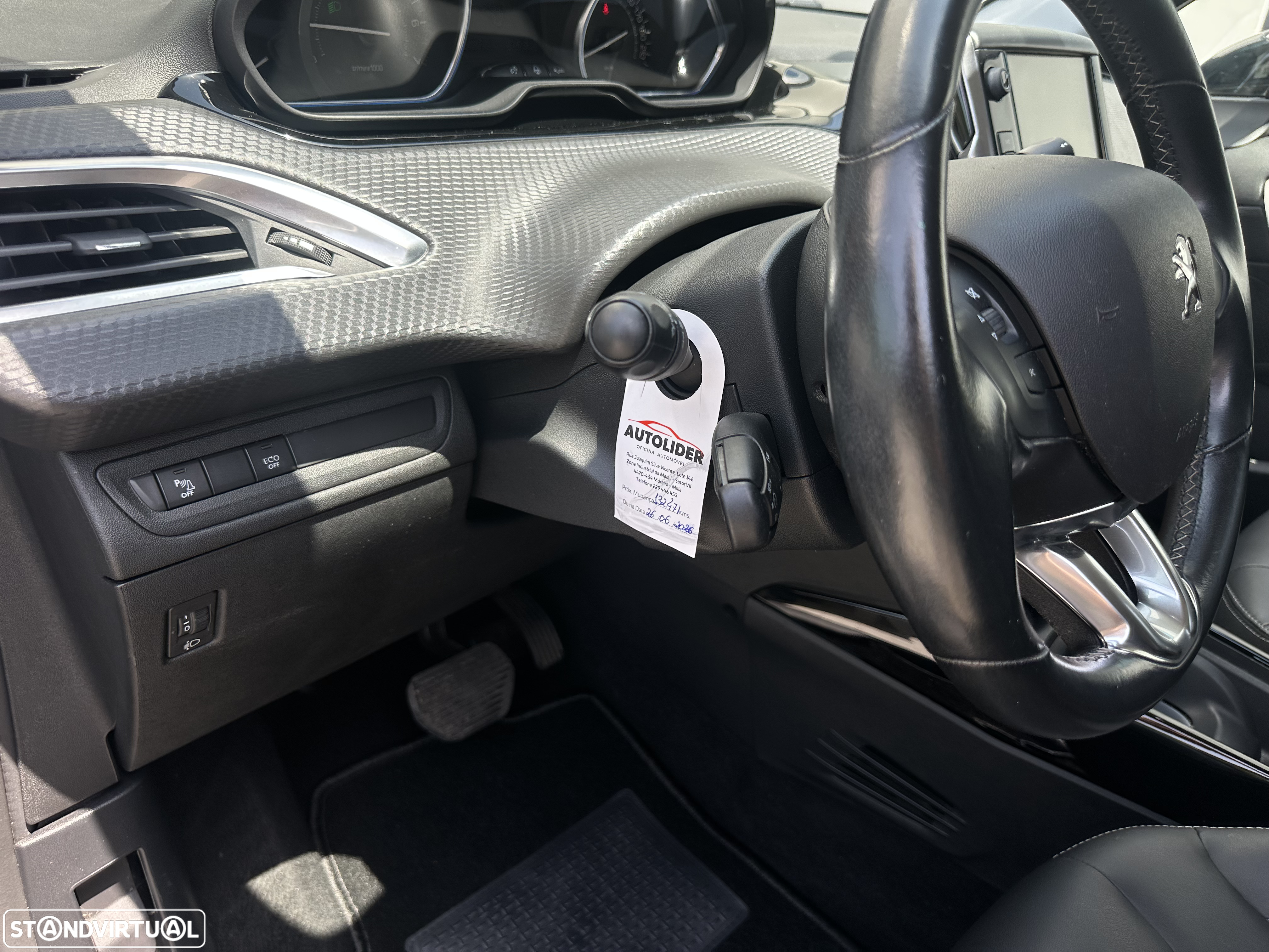 Peugeot 2008 1.2 PureTech Allure EAT6 - 15
