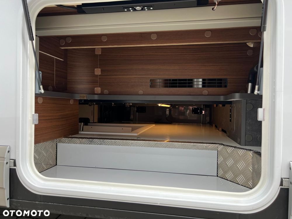 Carthago Chic C-Line I 5.9 LE XL, Model 2026, Mercedes, Automat - 11