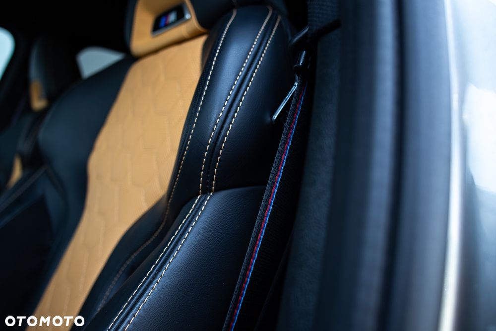 BMW X4 M - 21