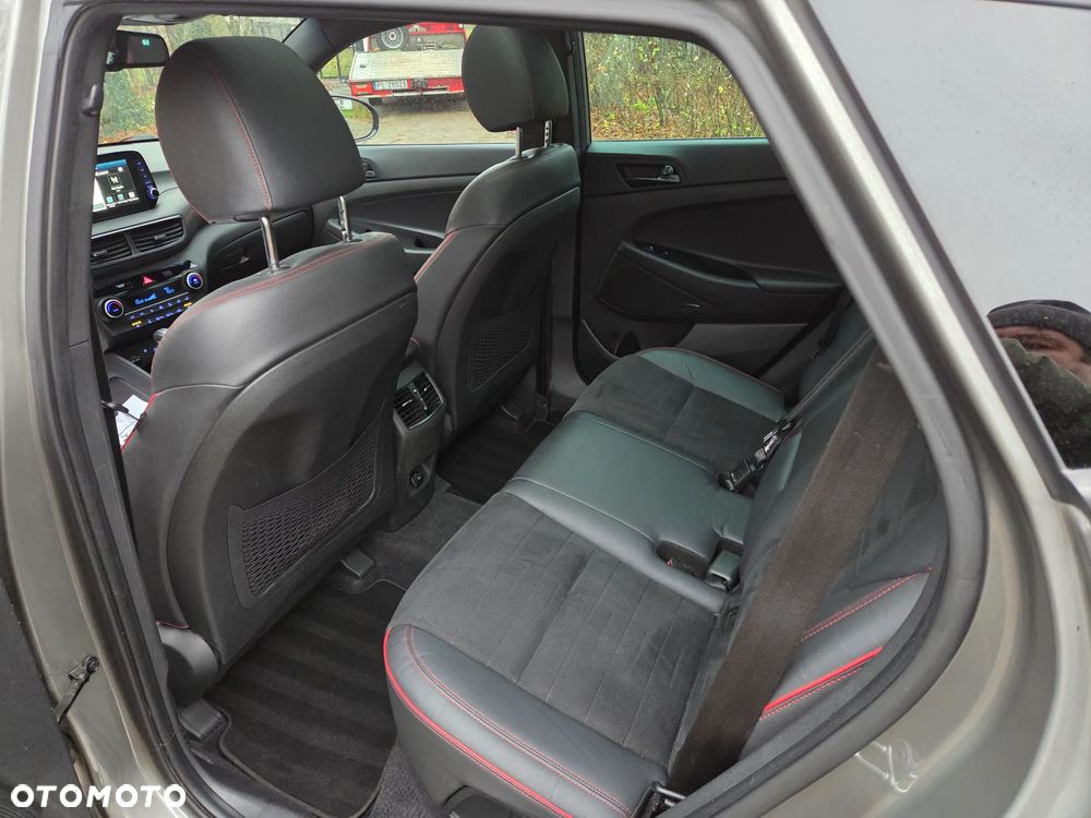 Hyundai Tucson 1.6 CRDi 48V-Hybrid 2WD DCT N Line - 16