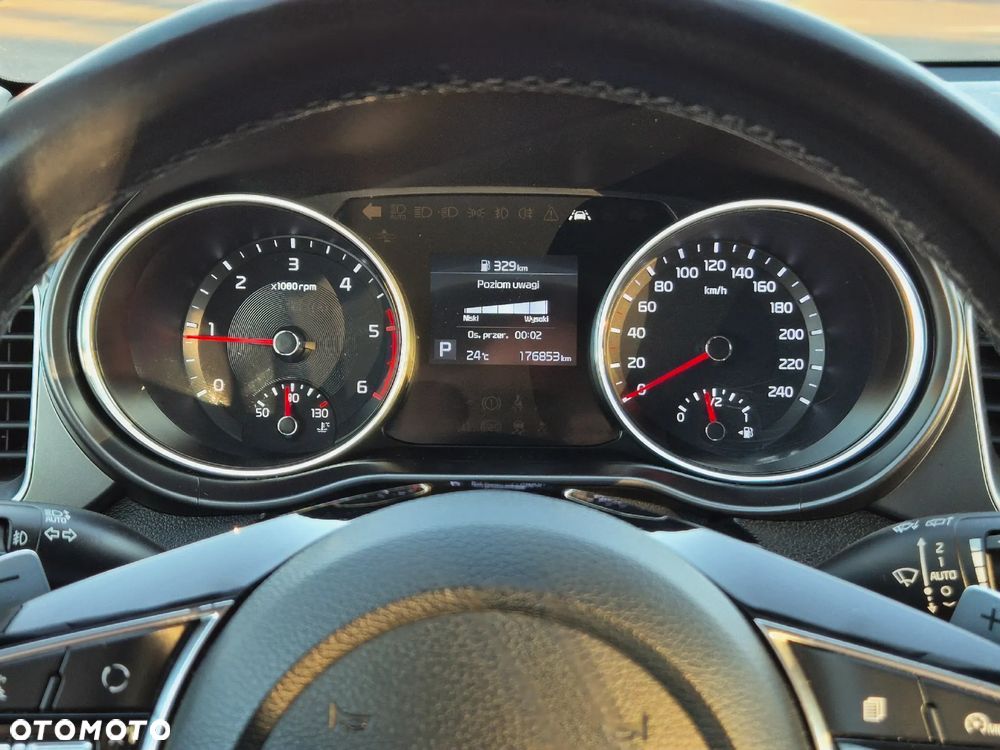 Kia Ceed - 20