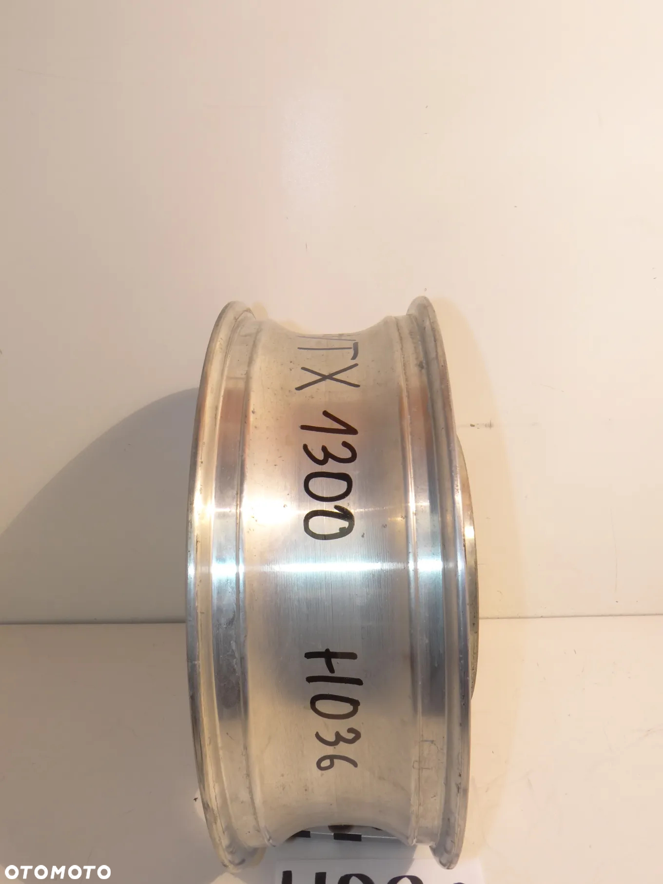 HONDA VTX 1300  FELGA KOŁO TYŁ H036 - 15