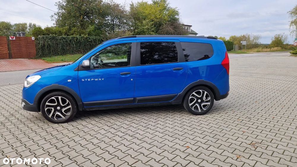 Dacia Lodgy TCe 115 Stepway - 8