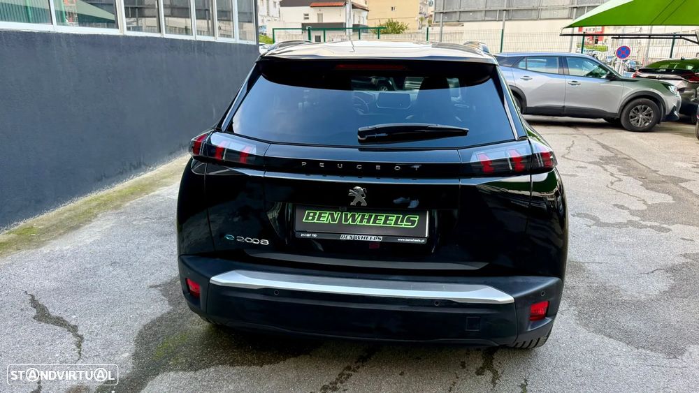 Peugeot e-2008 Allure Pack - 7