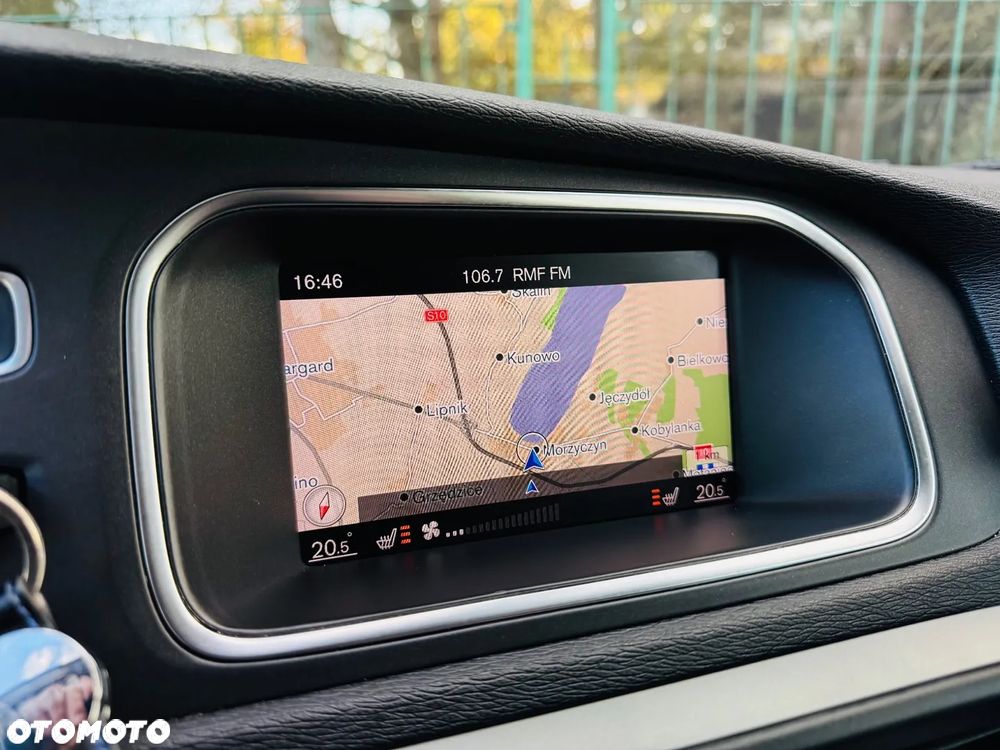 Volvo V40 T2 Drive-E Momentum - 35