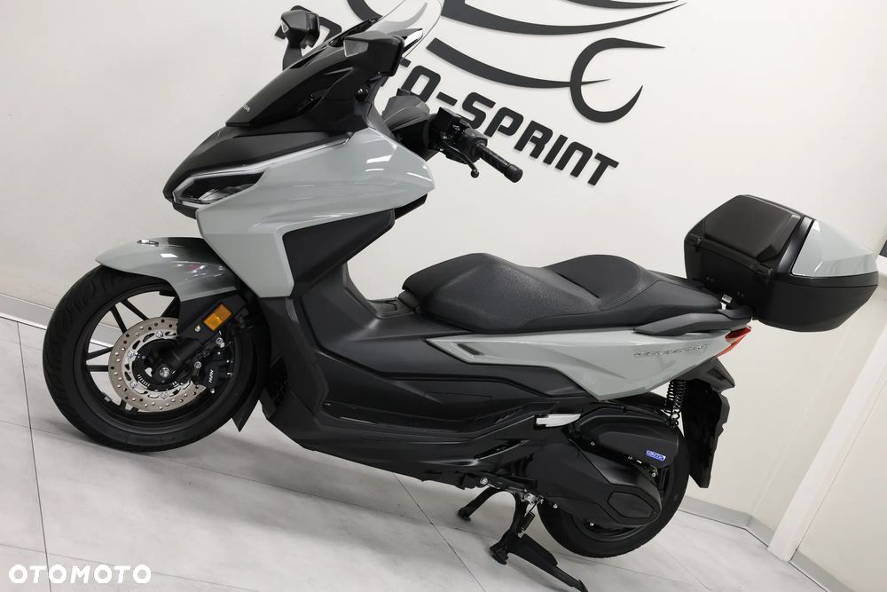 Honda NSS - 9