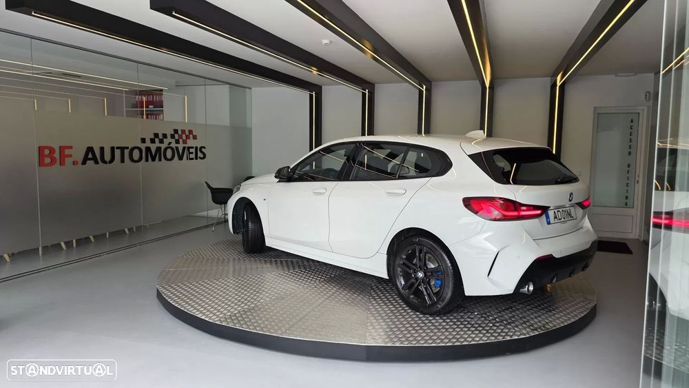 BMW 116 d Pack M - 14