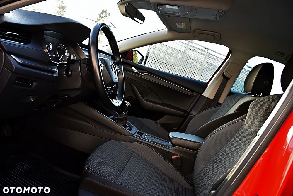 Skoda Octavia 1.5 TSI ACT Ambition - 17