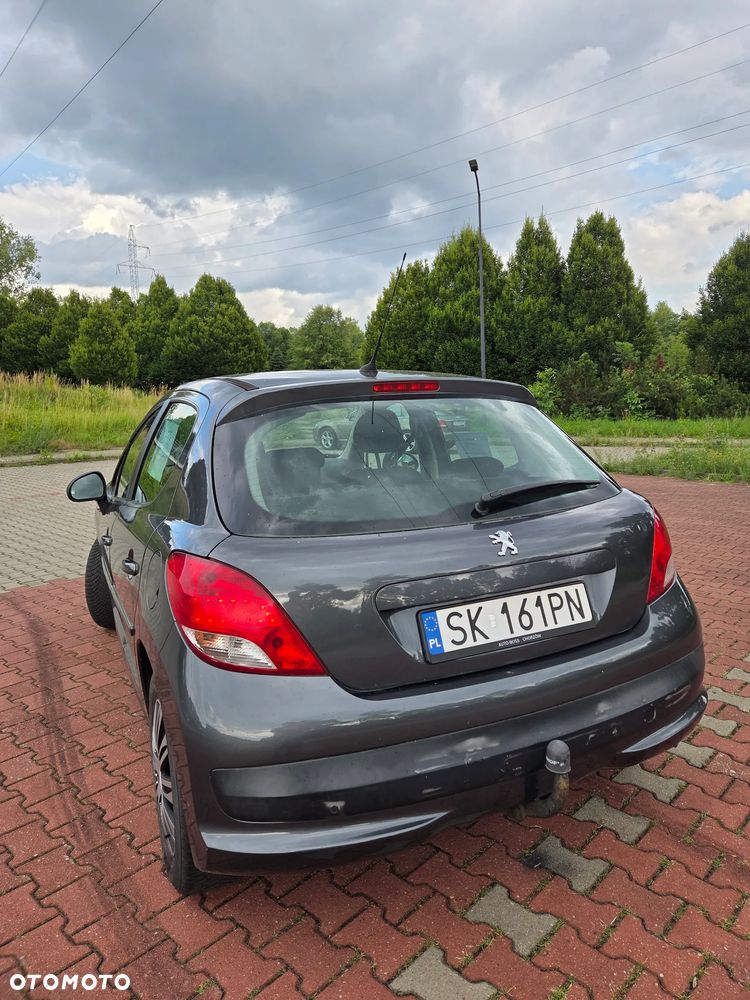 Peugeot 207 1.4 HDi Trendy - 14