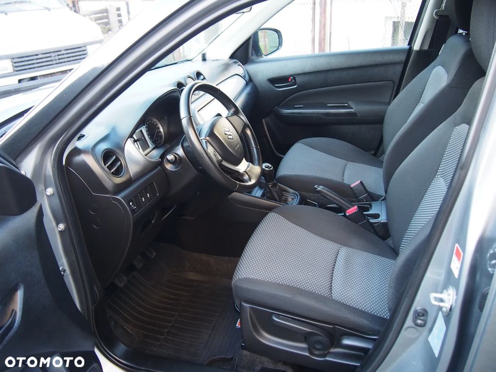 Suzuki Vitara 1.6 Elegance 2WD - 7