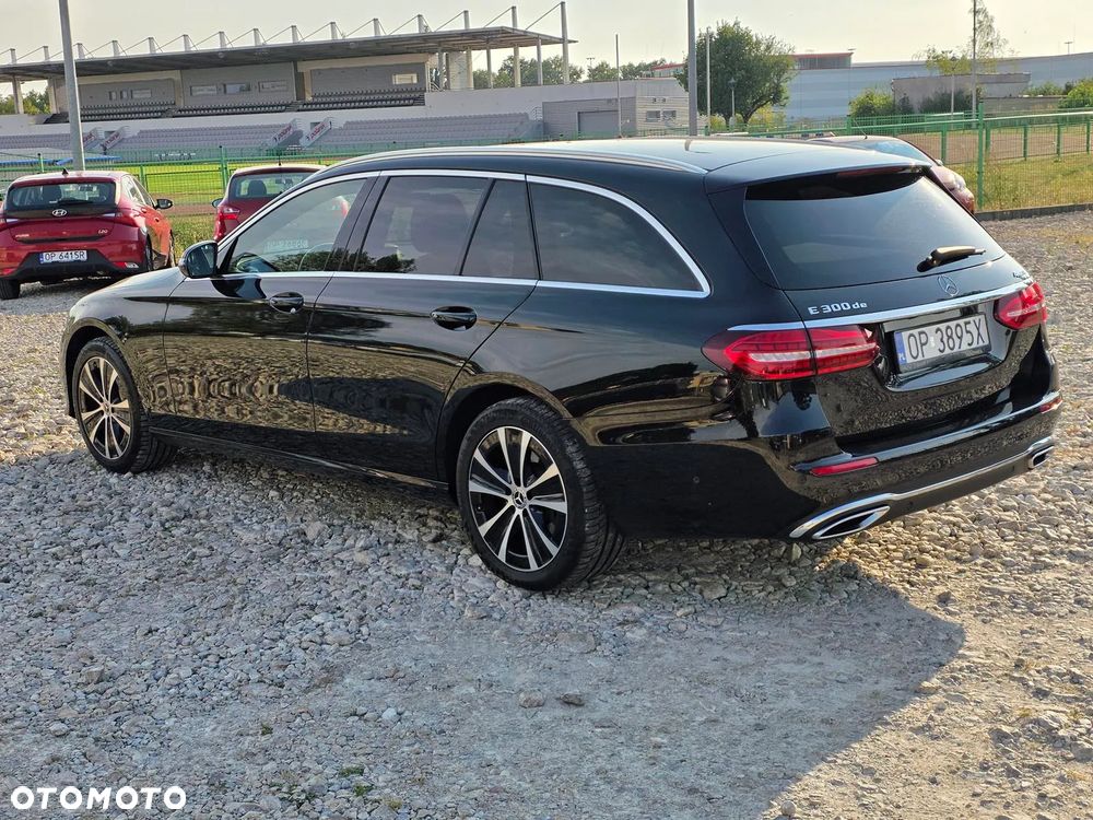Mercedes-Benz Klasa E 300 de 4-Matic Avantgarde - 8