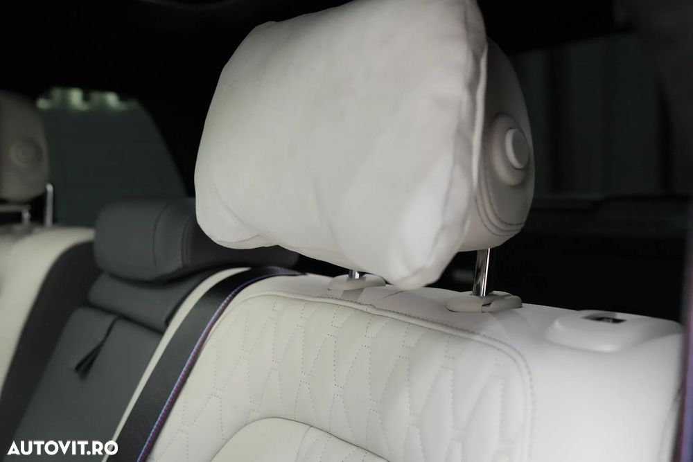 BMW X7 M60i xDrive AT MHEV - 20