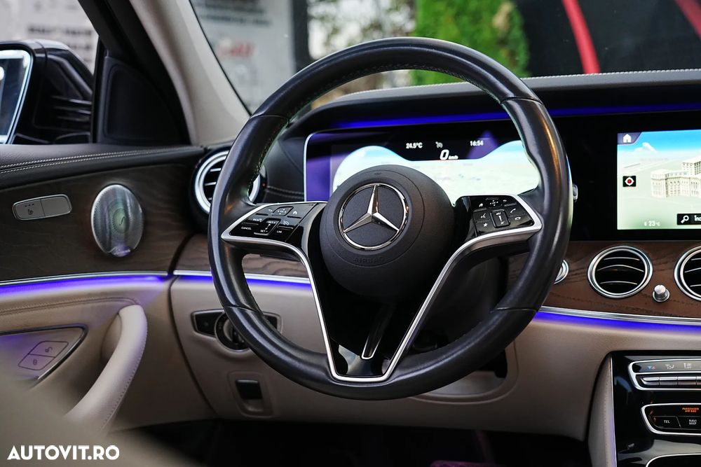 Mercedes-Benz E 300 9G-TRONIC Exclusive - 8