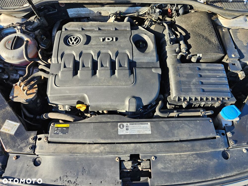 Volkswagen Passat 2.0 TDI BMT Comfortline - 8