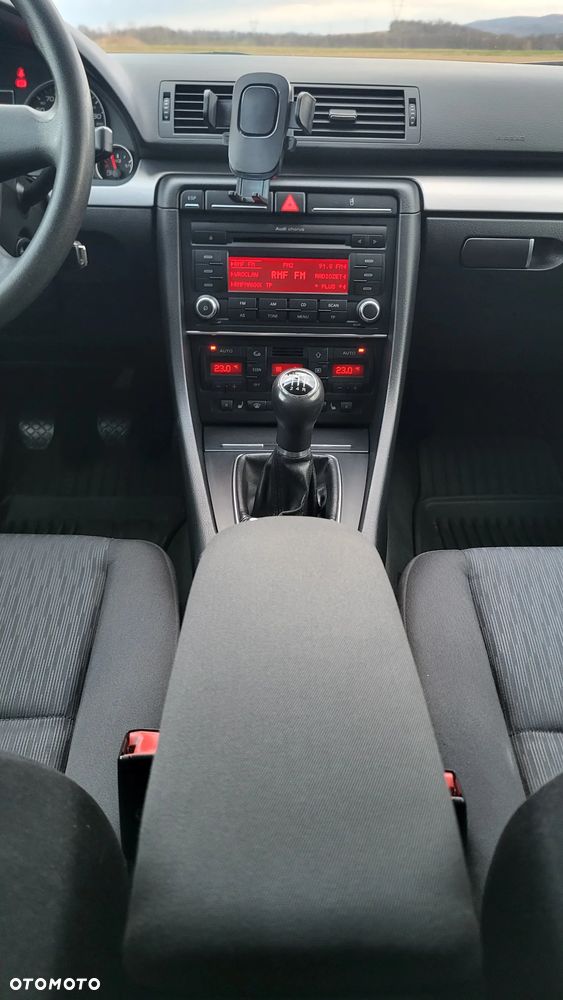 Audi A4 Avant 1.8 T - 24