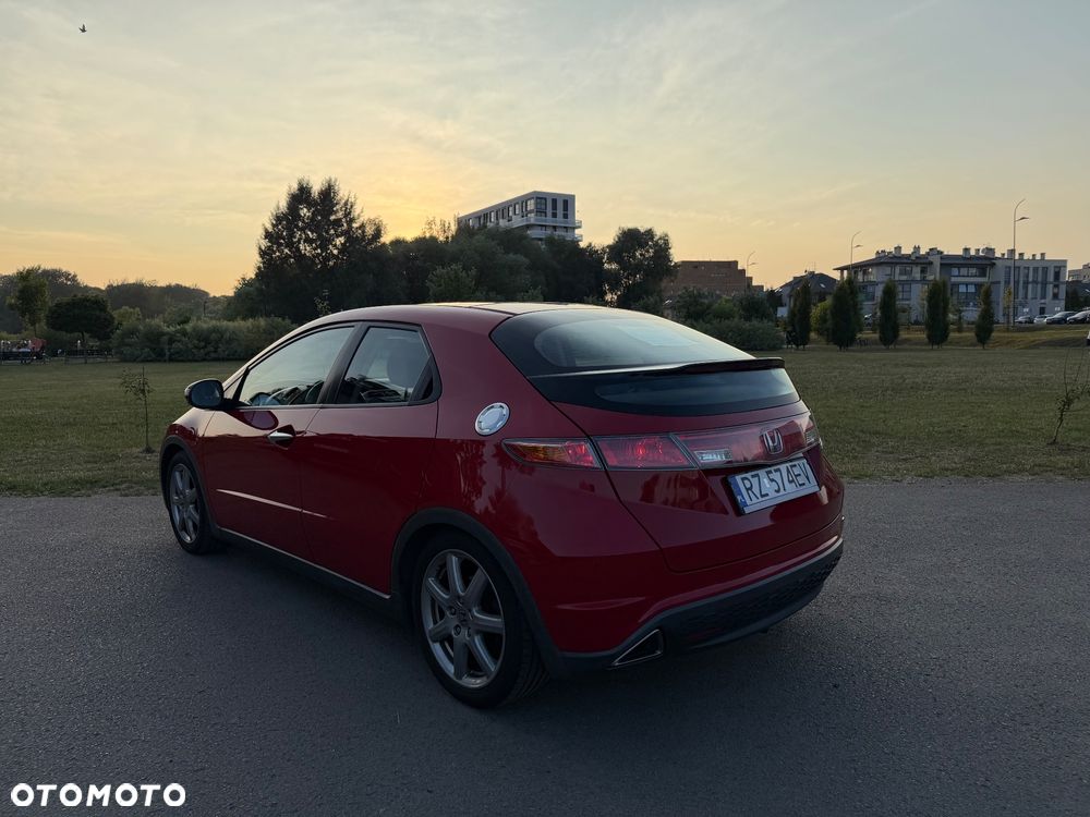 Honda Civic 1.8i-VTEC Executive - 12