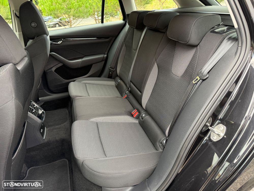 Skoda Octavia Break 1.4 TSi iV Ambition DSG - 32