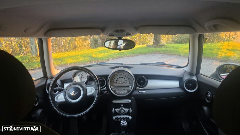 MINI 3 Portas One 1.4 - 6