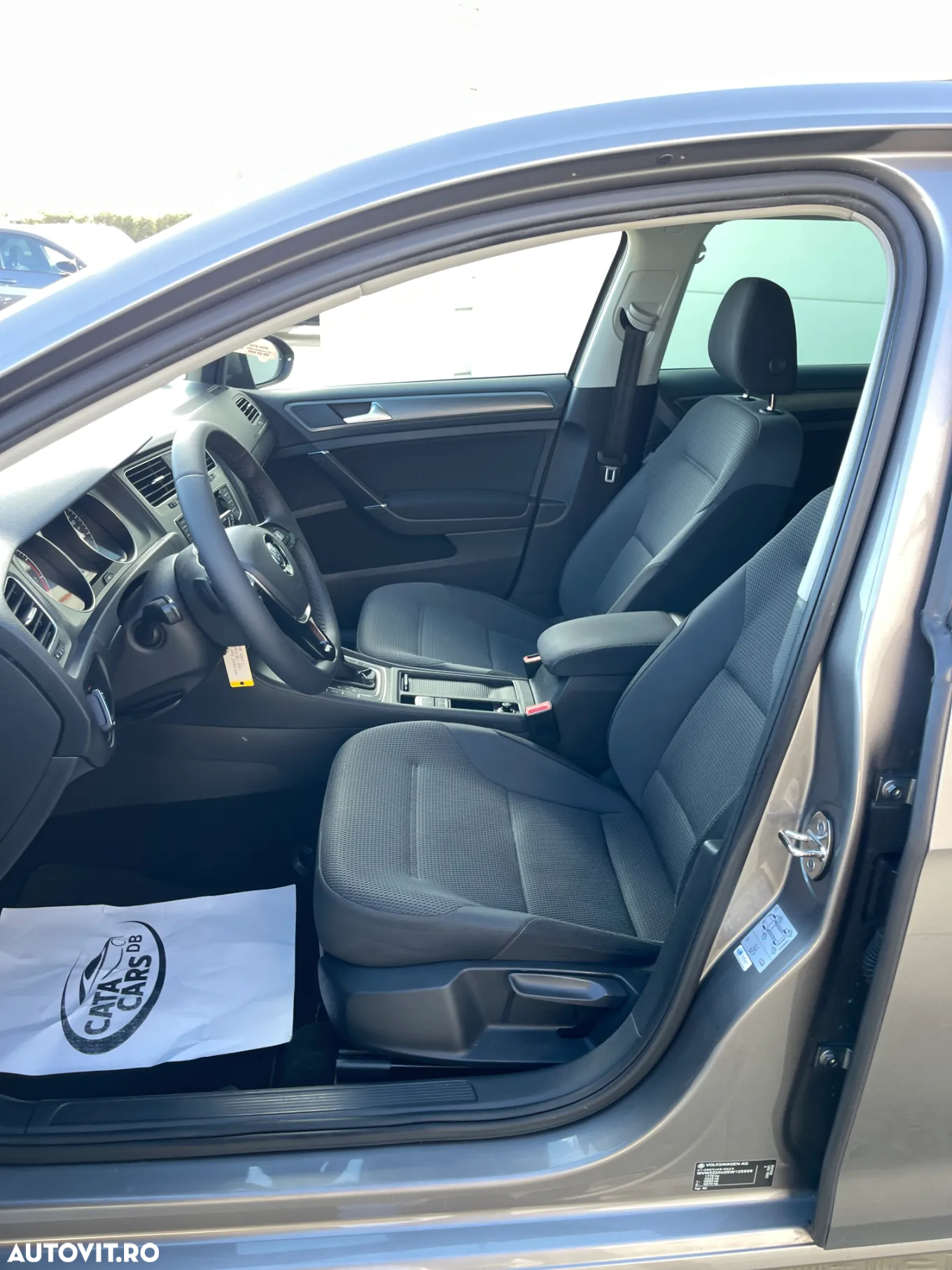 Volkswagen Golf 1.4 TSI DSG Comfortline - 30