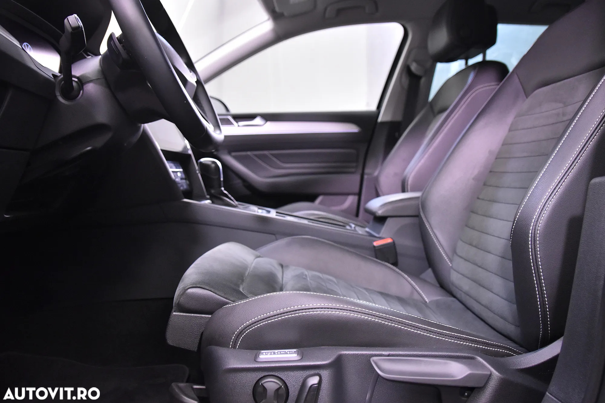 Volkswagen Passat - 22