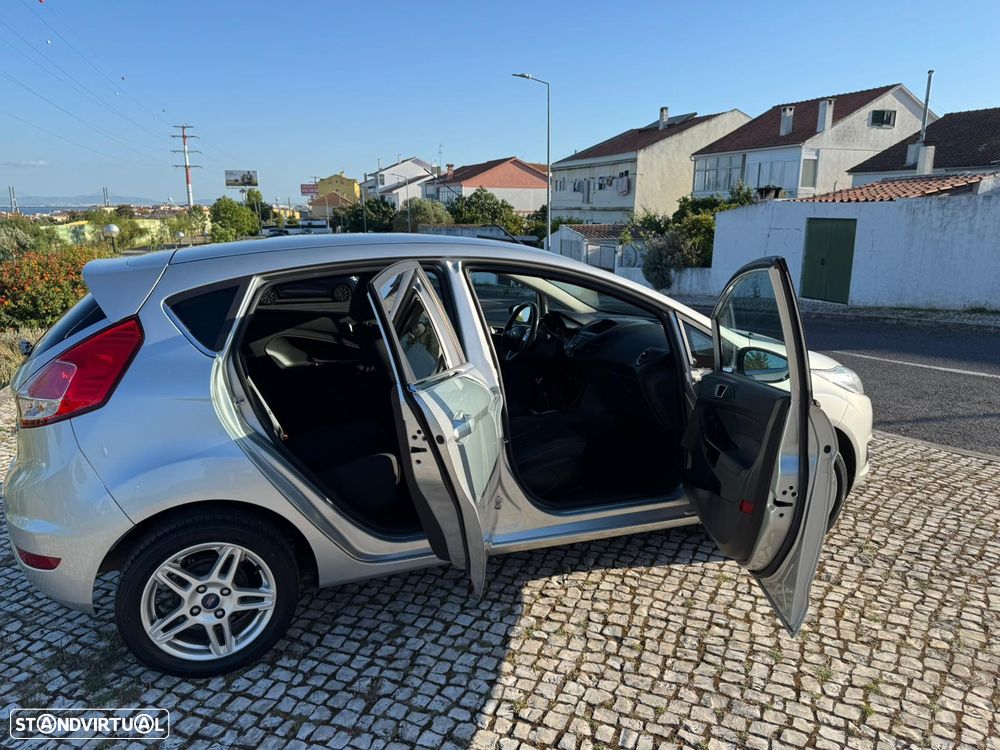 Ford Fiesta 1.5 TDCi Trend - 10