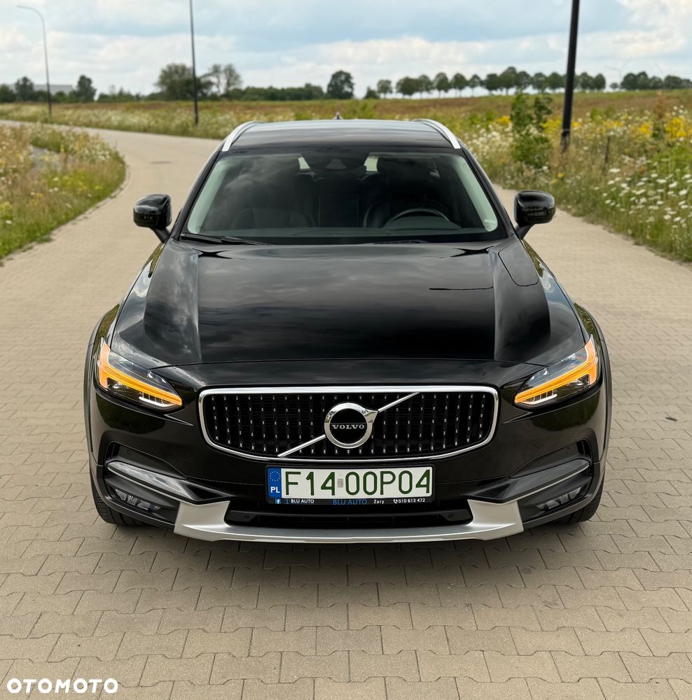 Volvo V90 Cross Country D4 AWD Geartronic Pro - 25