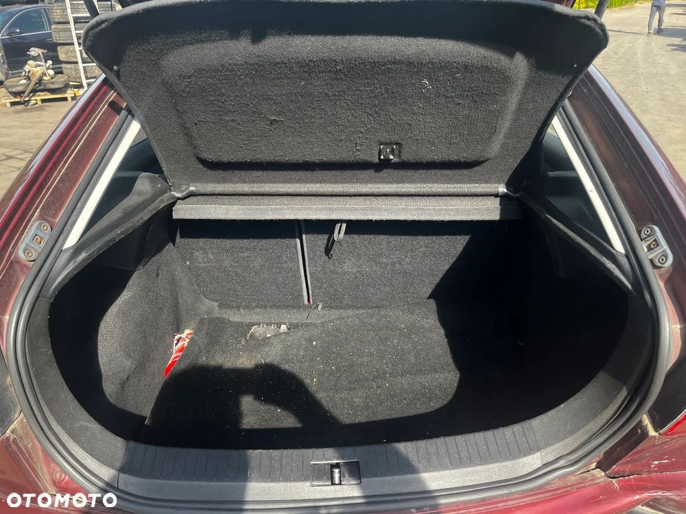 Seat Leon 1,6 16 105 koni 2003 na części - 14