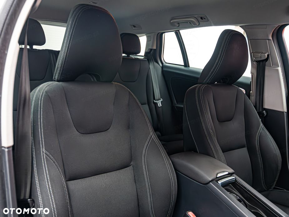 Volvo V60 - 8