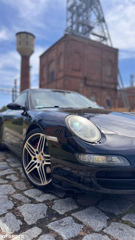 Porsche 911 Carrera S - 5