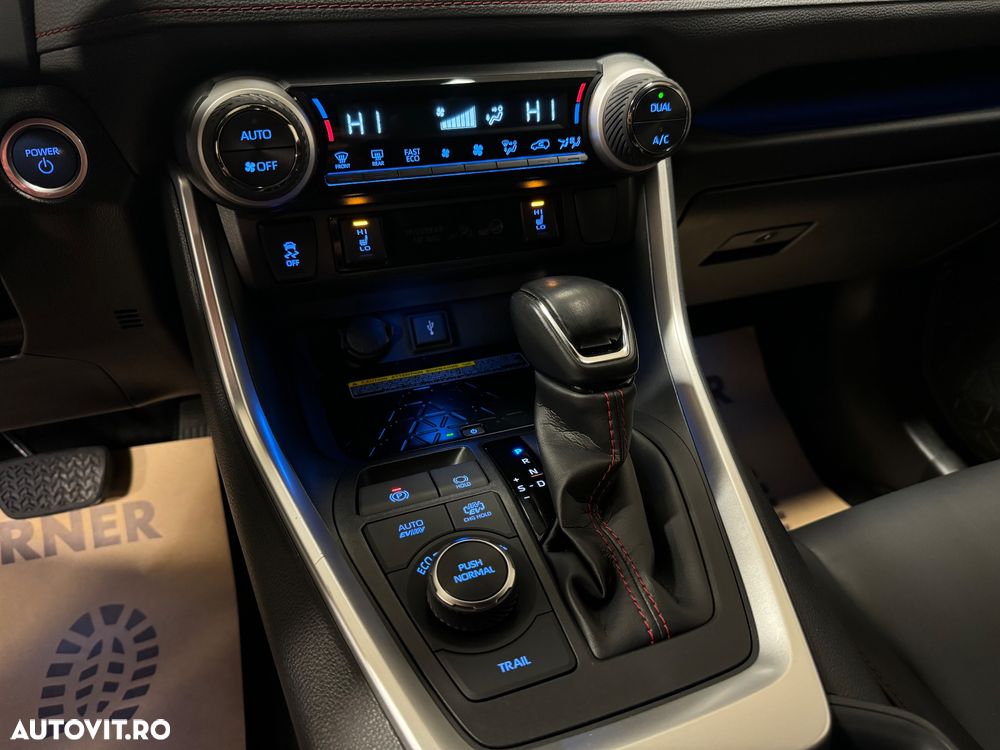 Toyota RAV4 Plug-in-Hybrid Style - 16