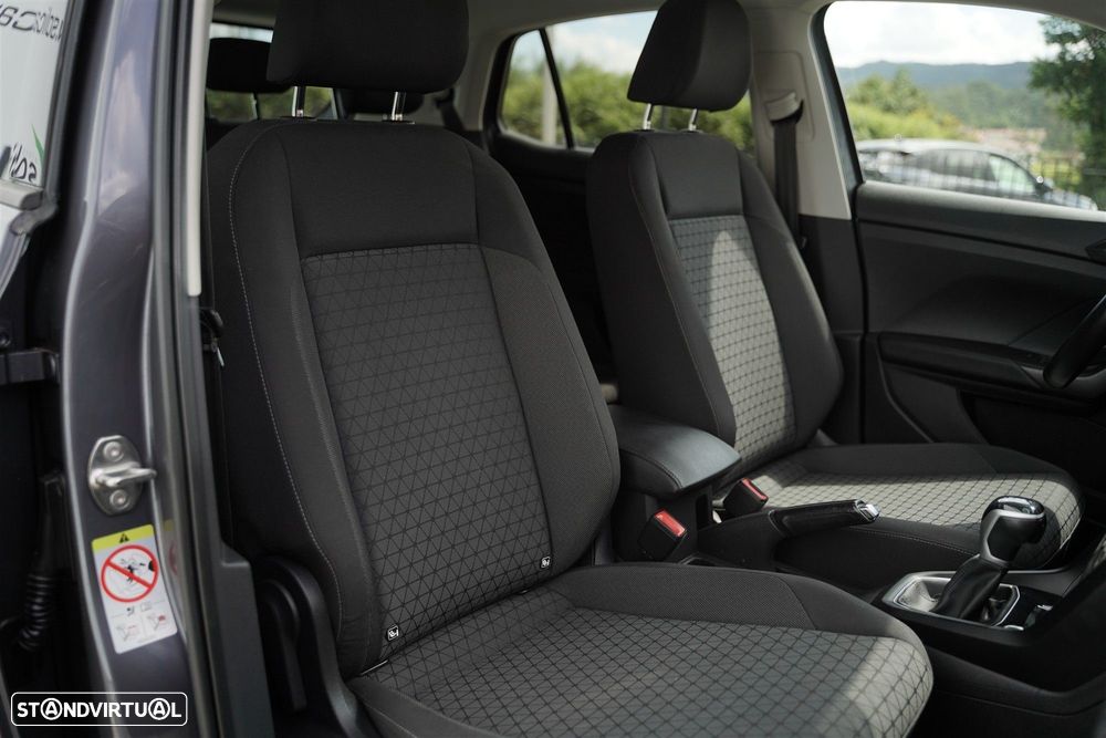 VW T-Cross 1.0 TSI BlackStyle DSG - 29