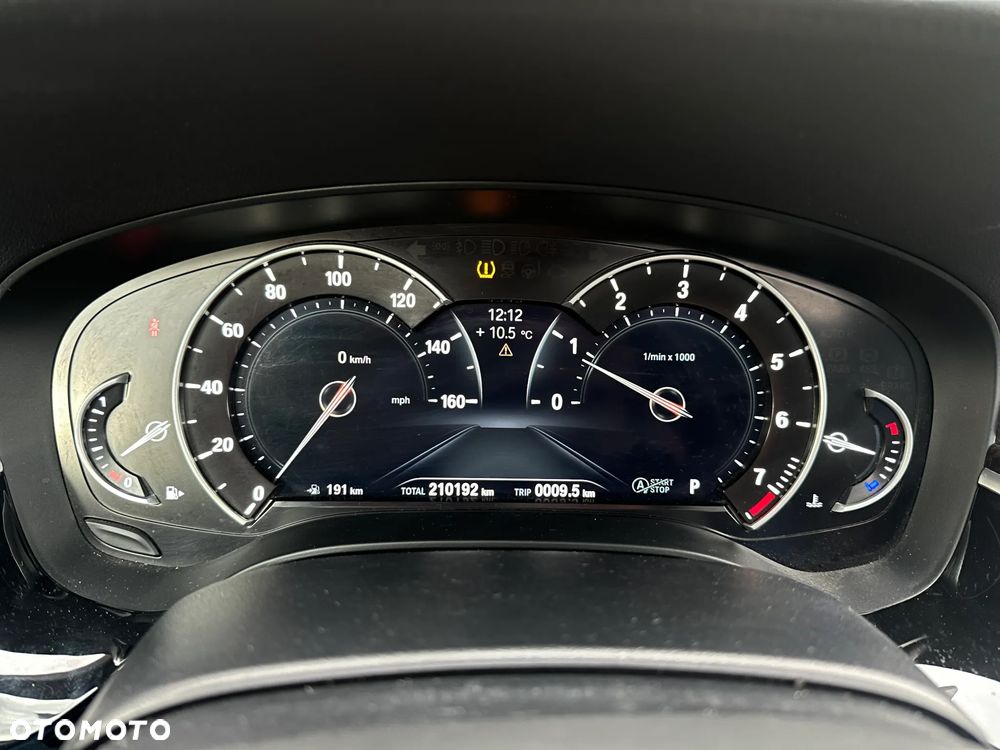 BMW Seria 5 540i xDrive Luxury Line - 24