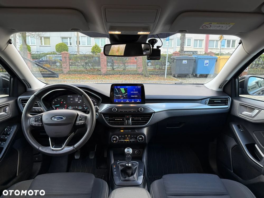 Ford Focus 1.5 EcoBoost Titanium ASS - 10