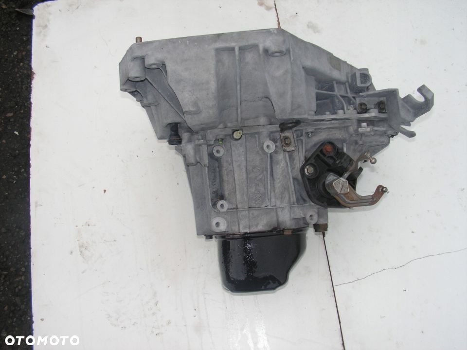 NISSAN QASHQAI J10 1,6 16V SKRZYNIA BIEGÓW OD07-13 - 2