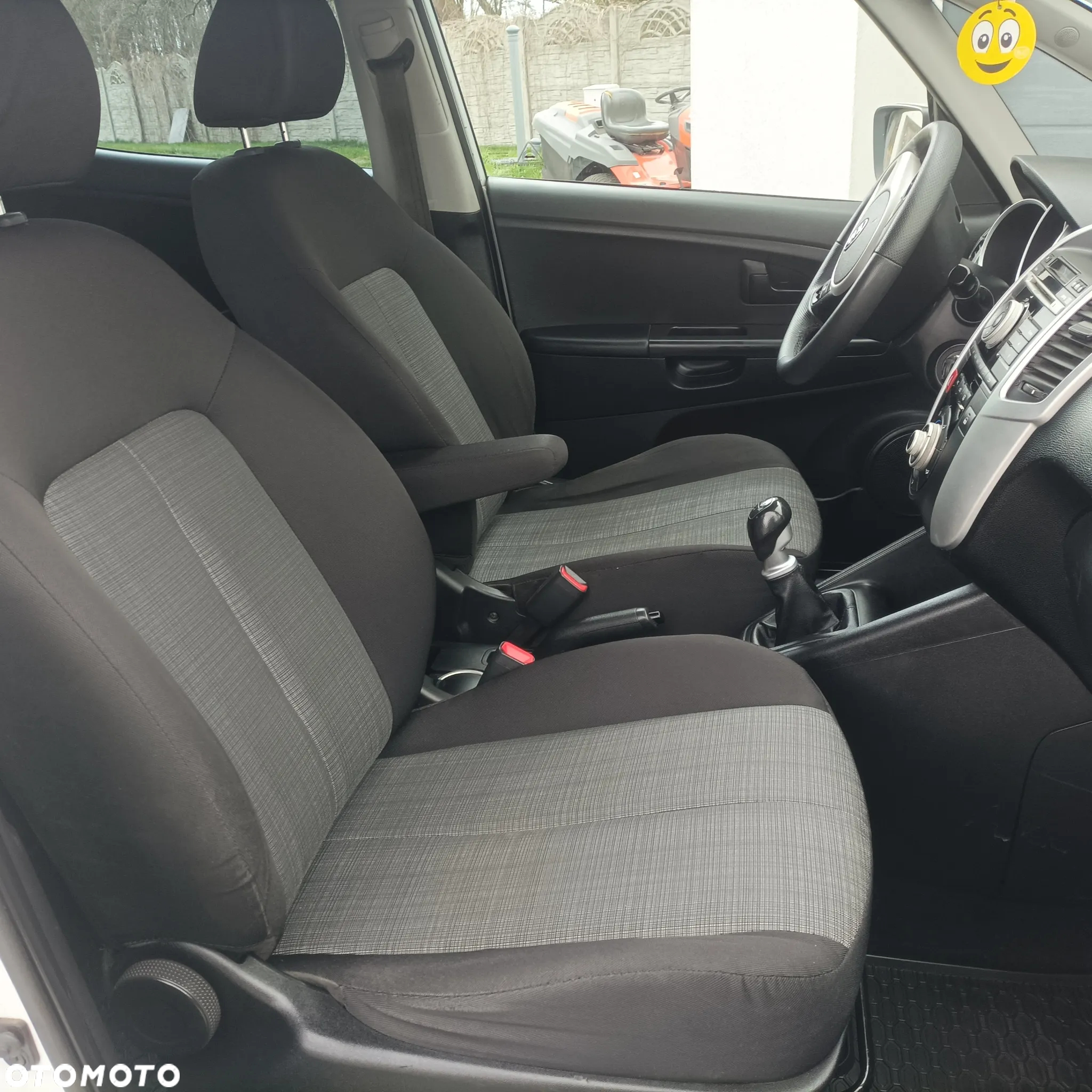 Kia Venga 1.4 CRDi L - 11