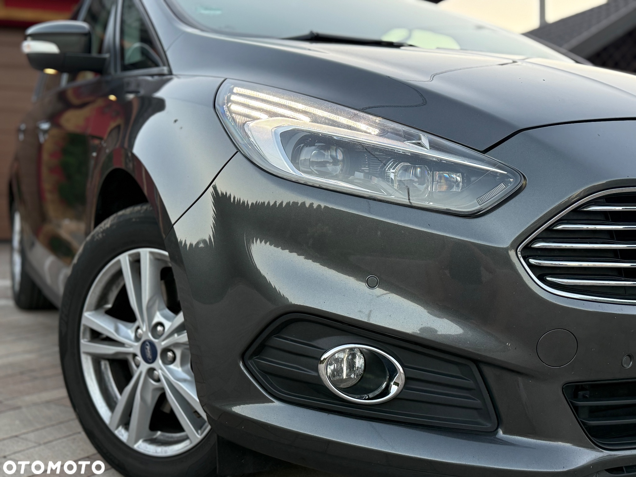 Ford S-Max 2.0 TDCi Titanium PowerShift - 3