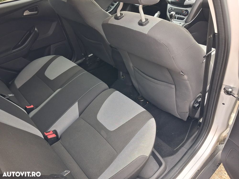 Ford Focus 1.6 Ti-VCT Anniversary - 8