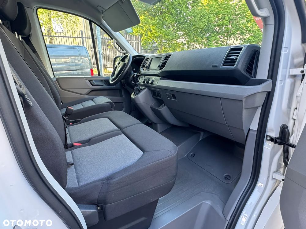 Volkswagen E-CRAFTER - 12