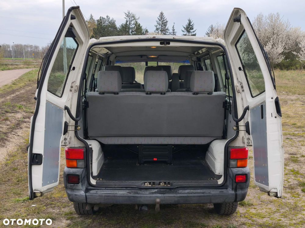 Volkswagen Transporter - 9