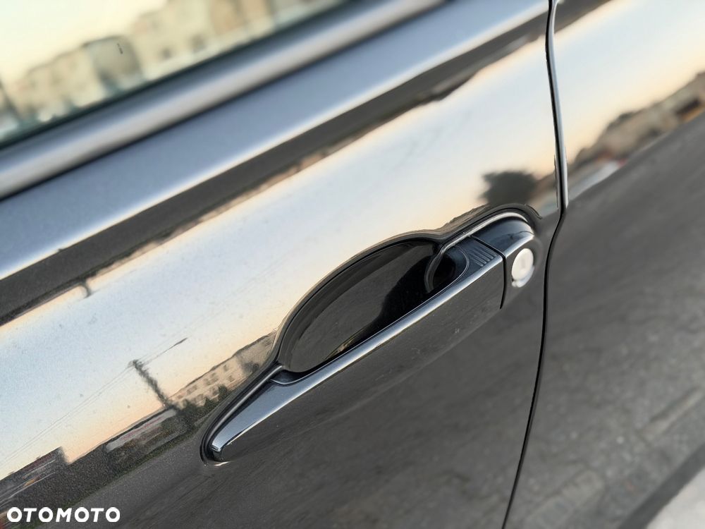 BMW Seria 3 - 14