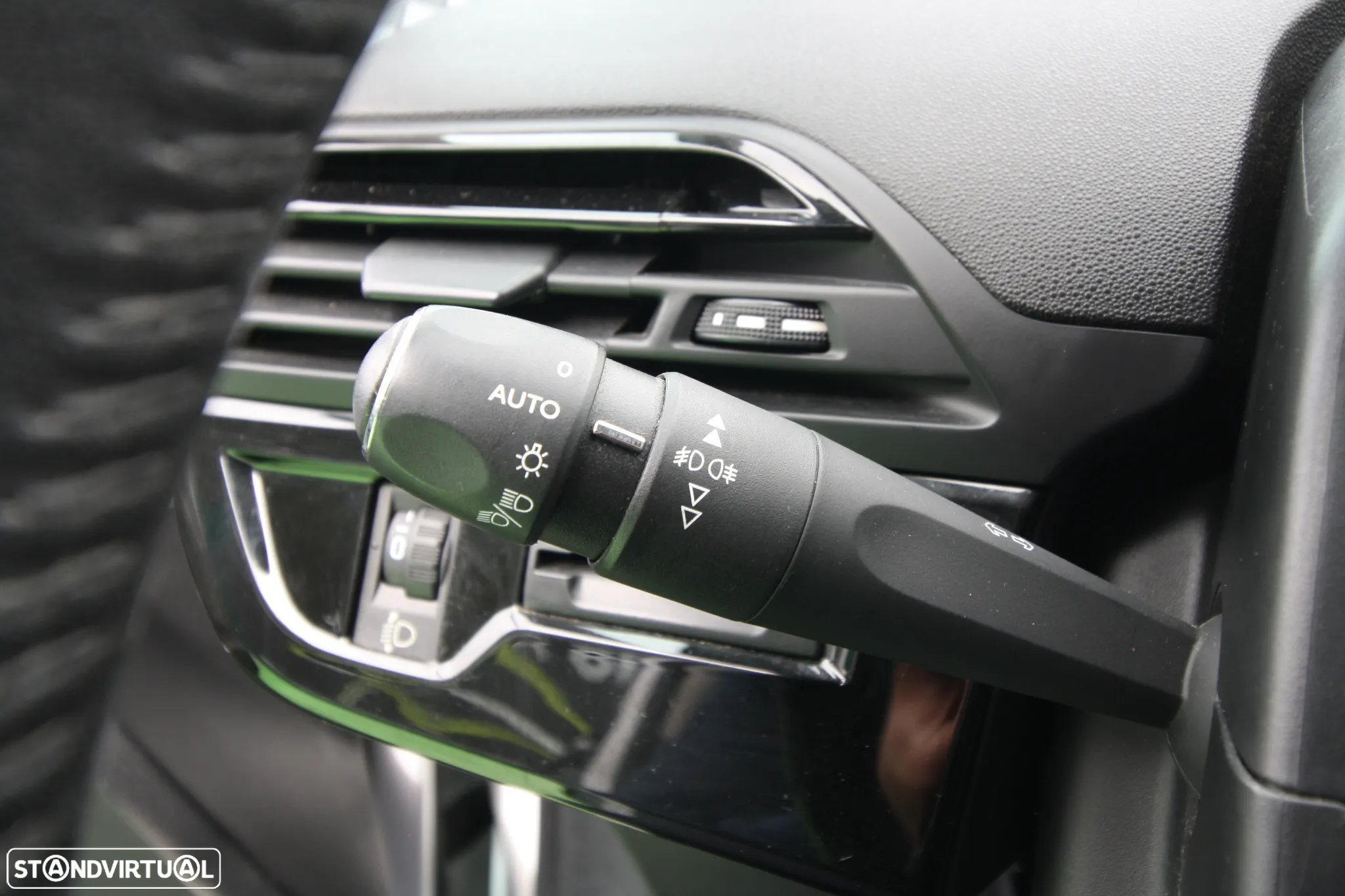 Citroën Grand C4 Spacetourer 1.5 BlueHDi Shine - 27